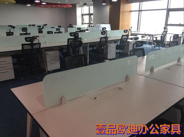 時(shí)尚簡(jiǎn)約工作位5_副本
