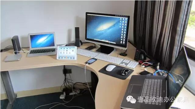簡單3招，擺脫辦公桌下各種電源線雜亂困擾？