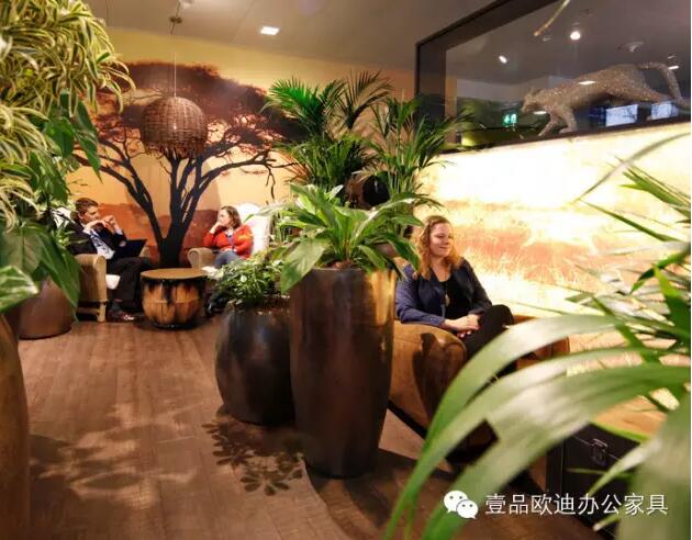為什么辦公室里一定要養(yǎng)植物？-壹品歐迪辦公家具